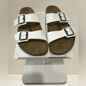 Birkenstock mens White Sandals shoes   Mens size 10